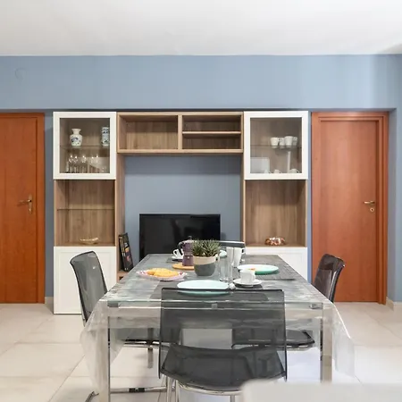 Guesthost - Urban Experience Appartement