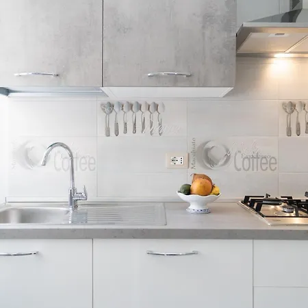 Guesthost - Urban Experience Appartement *